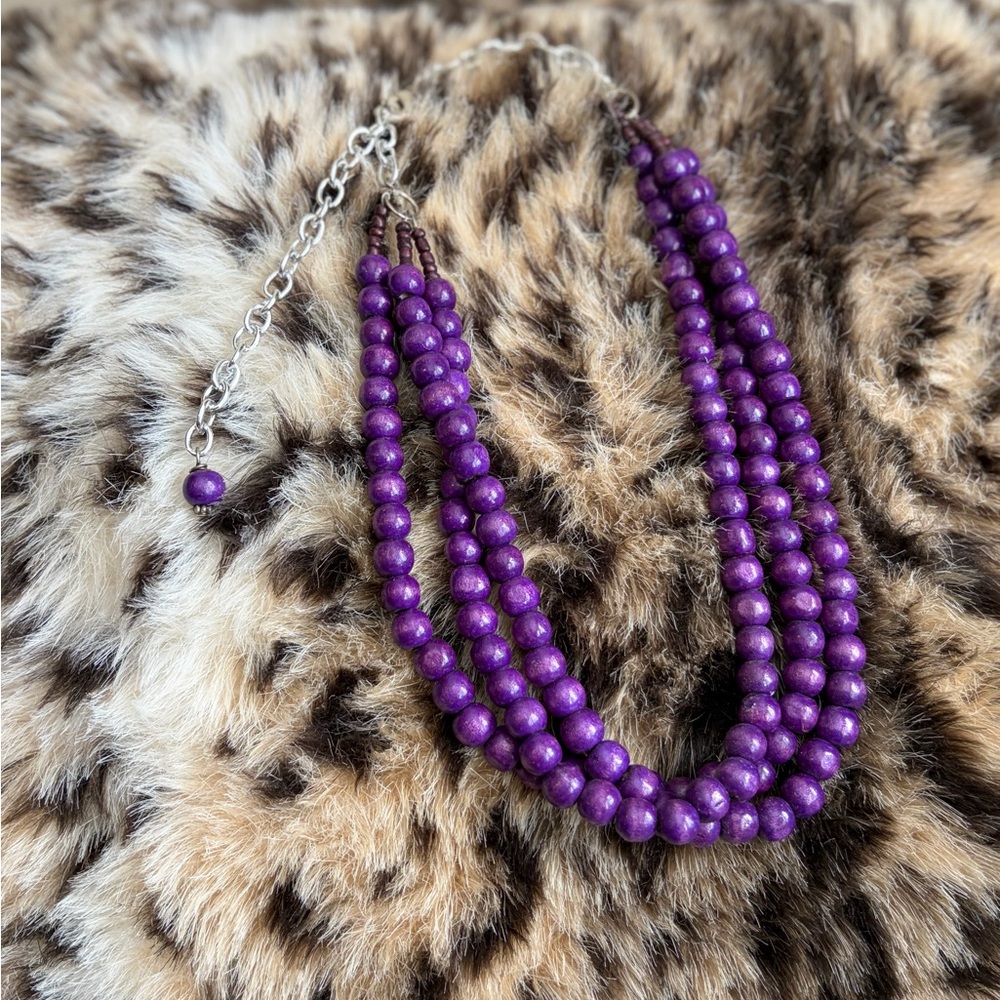 Elegant Purple Beaded Necklace
